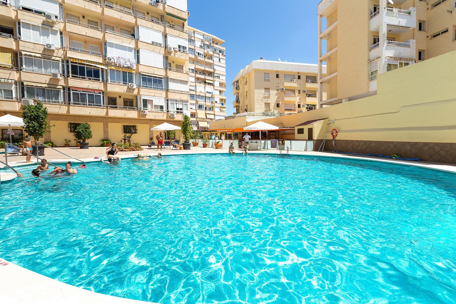 Ver1 - Terraza - 1 Dorm - Wifi - Centro A 100 Metros - Playa A 600 Metros Торемолинос Екстериор снимка