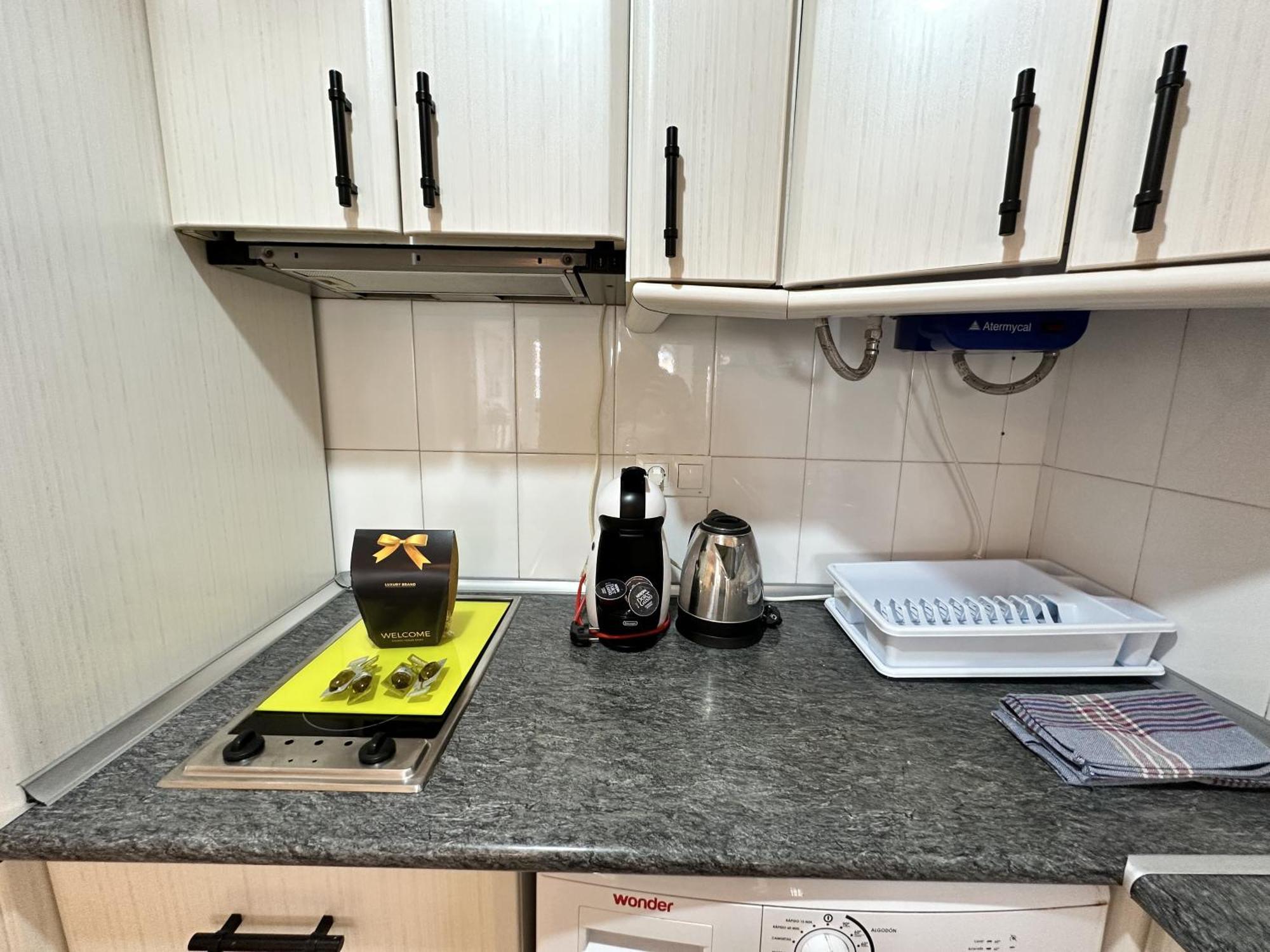 Ver1 - Terraza - 1 Dorm - Wifi - Centro A 100 Metros - Playa A 600 Metros Торемолинос Екстериор снимка