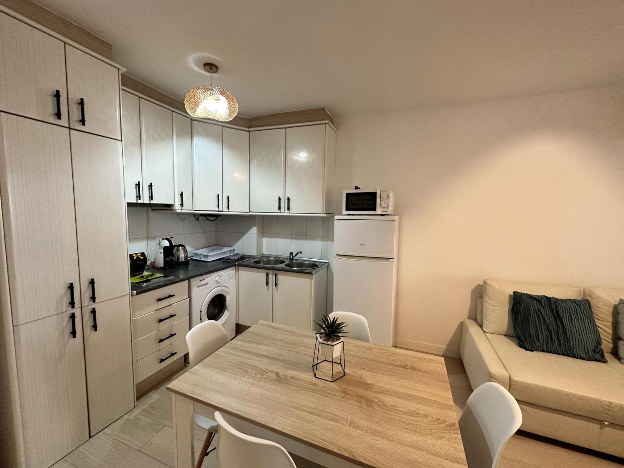 Ver1 - Terraza - 1 Dorm - Wifi - Centro A 100 Metros - Playa A 600 Metros Торемолинос Екстериор снимка