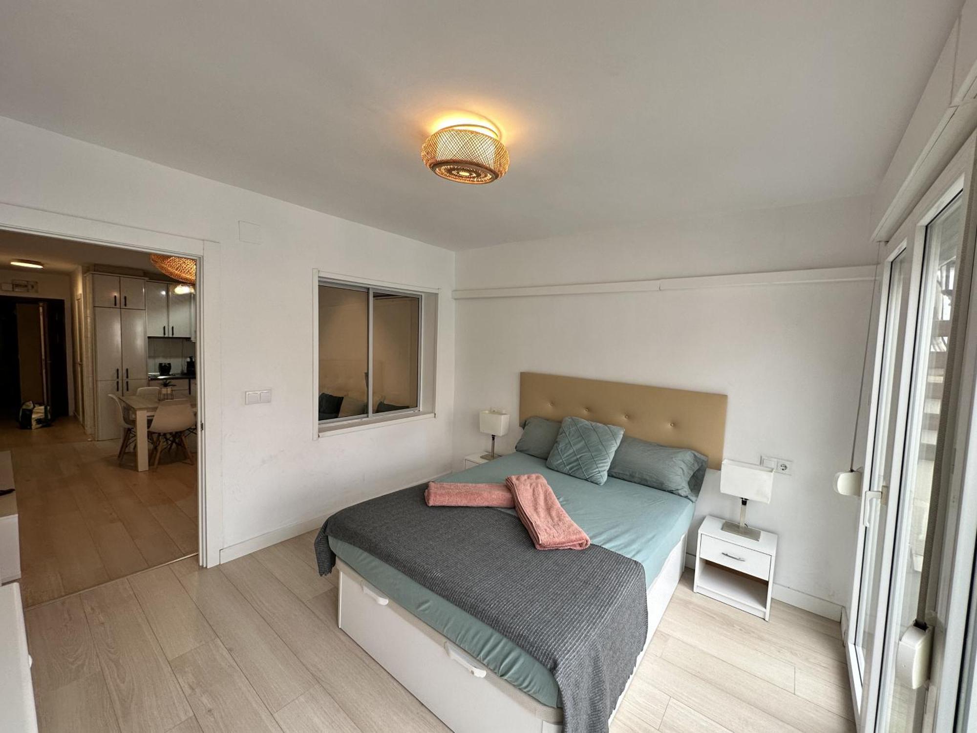 Ver1 - Terraza - 1 Dorm - Wifi - Centro A 100 Metros - Playa A 600 Metros Торемолинос Екстериор снимка
