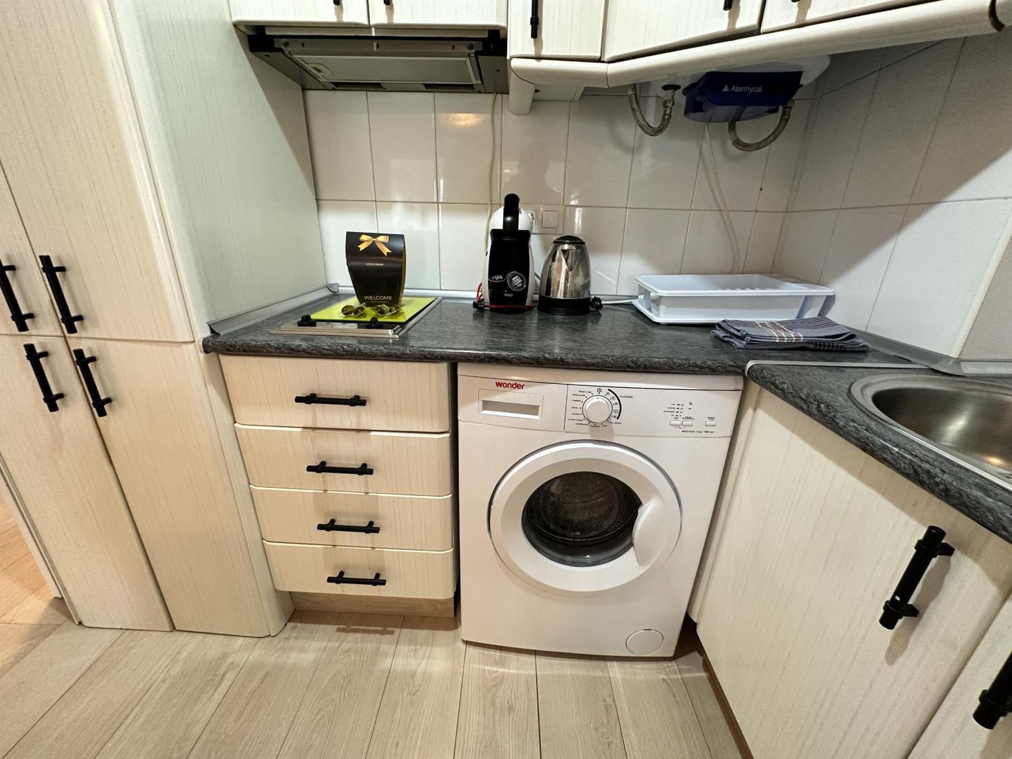 Ver1 - Terraza - 1 Dorm - Wifi - Centro A 100 Metros - Playa A 600 Metros Торемолинос Екстериор снимка